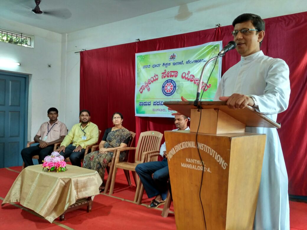 ನಿಸ್ವಾರ್ಥ ಸಮಾಜ ಸೇವೆ ಮಾಡಿ : ಫಾ. ಆಲ್ವಿನ್ ಸೆರಾವೊ